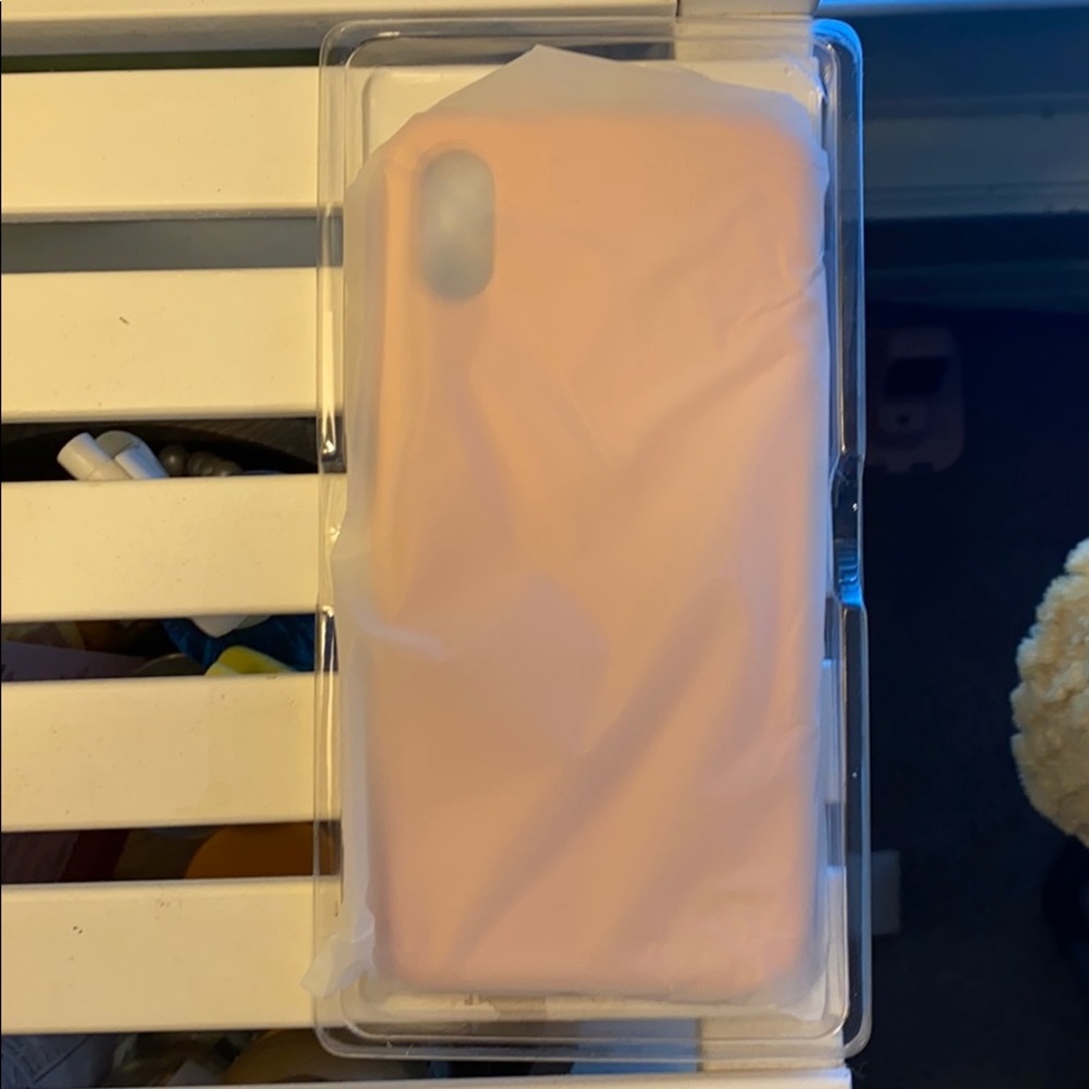 iPhone XS case - Picture 2 of 2